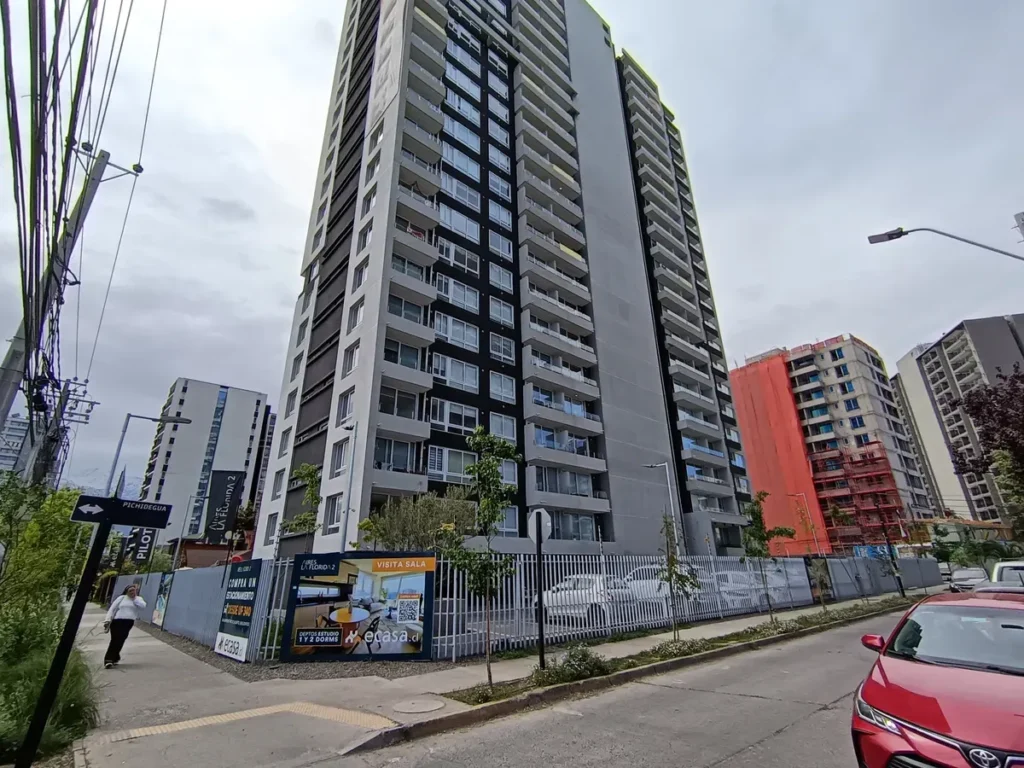 Edificio en La Florida Metro mIrador