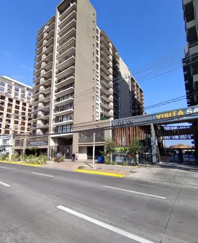 Edificio en La Florida, entrega inmediata y bono poie