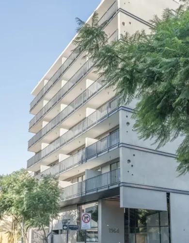 Edificio en Santiago Centro, departamento entrega inmediata. Bono pie 20%