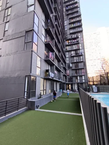 Edificio en Estación Central con departamentos, entrega inmediata, venta con bono pie