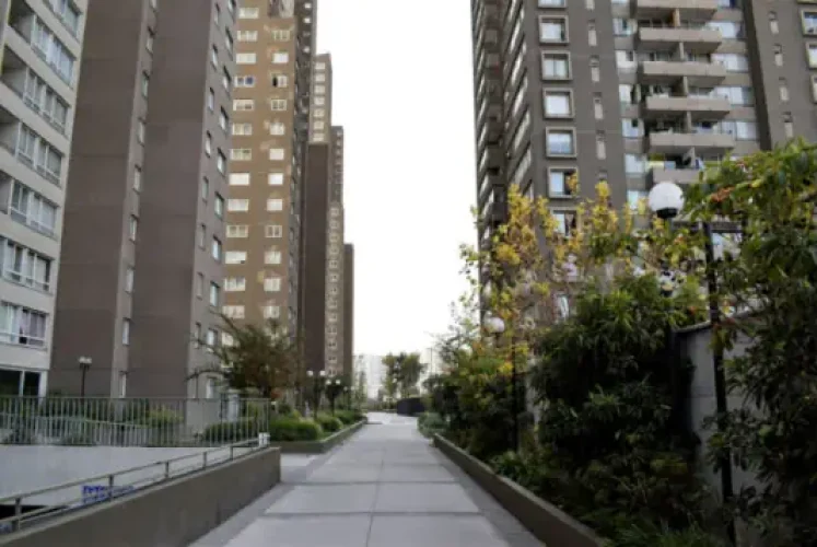 Edificio en San Joaquín, entrega inmediata, venta con bonompie