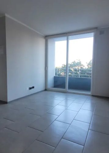 Living comedor balcon Departamento entrega Futura venta con bono pie en Chillan
