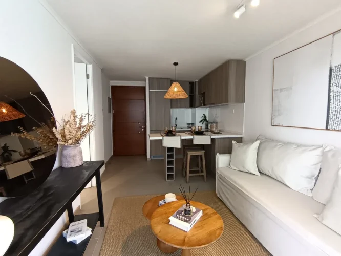 Living comedor vista cocina y entrada venta Macul entrega inmediata bono pie