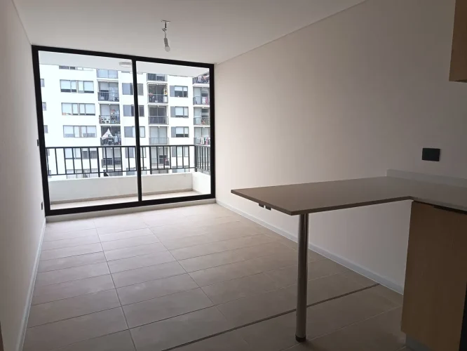 Living comedor vista balcon venta departamento San Joaquin