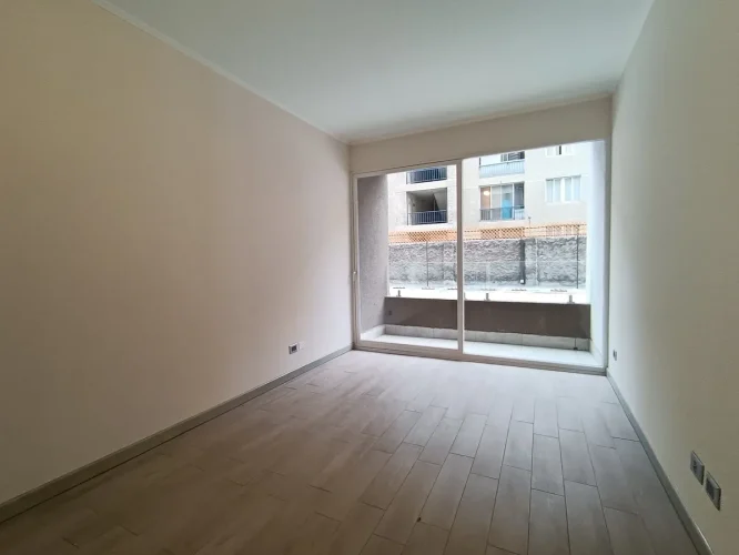 Living comedor gran espacio venta en La Cisterna entrega inmediata