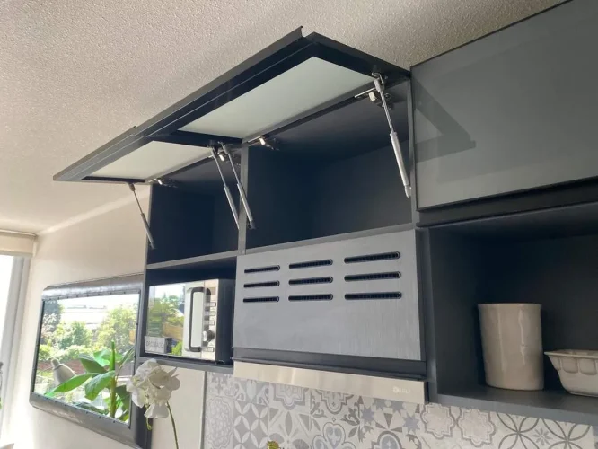 Muebles colgante a medidas departamento Conchali entrega inmedita bono pie y tasa rebajada