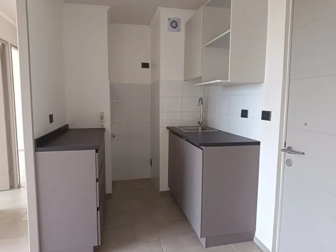Cocina amoblada departamento venta entrega futura San Joaquin