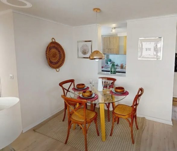 Comedor: mesa para 4 sillas