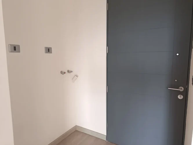 Espacio para el refrigerador y conexión lavadora; venta con bono 15%, pie Macul planta 2d2b