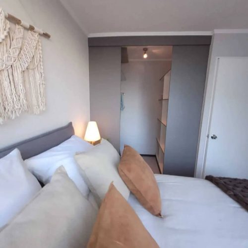Dormitorio con walking closeet Independencia venta con bono pie