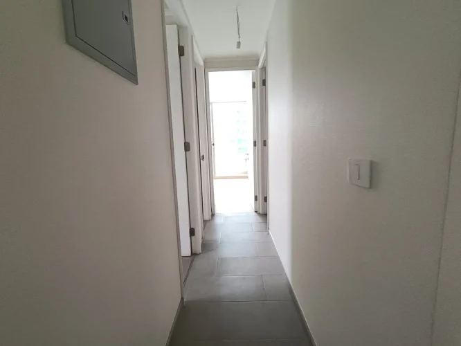 Pasillo divisorio proyecto cercano a metro Carlos Valdovinos bono pie Macul