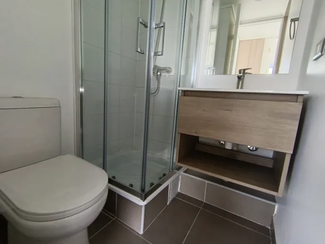 Primer baño departamento en venta Quinta Normal