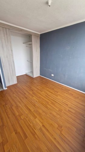 Walking closet tercer domritorio Quinta Normal departamento 3d1b 49 m2 con Sunsidio