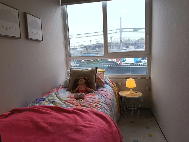 Segundo dormitorio cama una plaza departamento Quinta Normal venta con bono pie