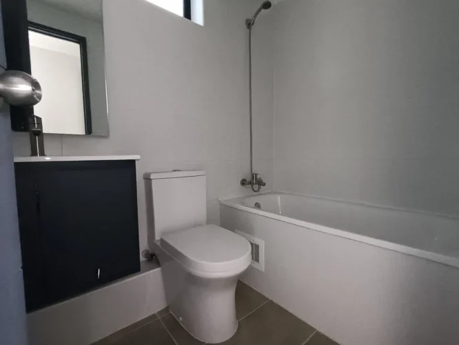 Baño departamento La Cisterna bono pie