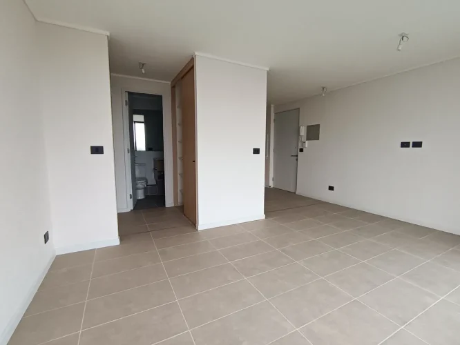 Closet segundo dormitrio Departamento 2 dormitorio 2 baños 65 m2 venta con bono pie 20% San Joaquin metro Bio-Bio