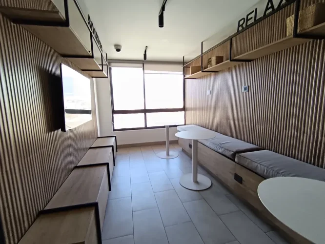 Sala de espera de sala de lavado venta con bono pie Mero Franklin