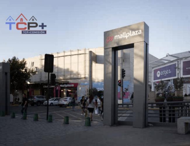 Mall Plaza