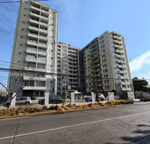 Edificio en Macul con departamento de entrega inmediata, planta 2D2B, 49,9 M2 venta con bono, 15% pie,