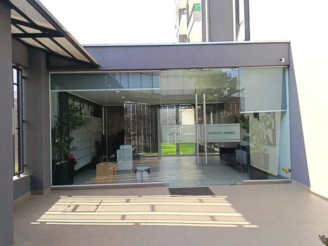Conserjería edificio venta sin ahorros.