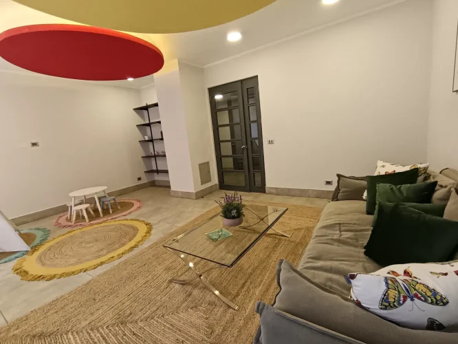 Sala de juegos infantiles en proyecto departamento en venta La Cisterna